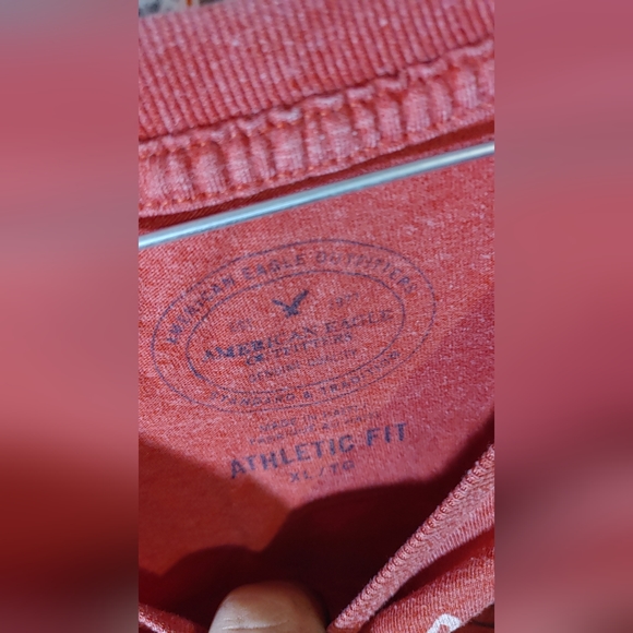 American eagle tshirt - Picture 2 of 3
